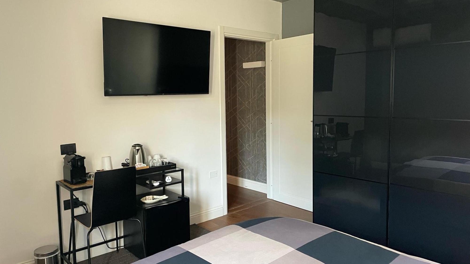 Kero Luxury Rooms Cagliari Kültér fotó